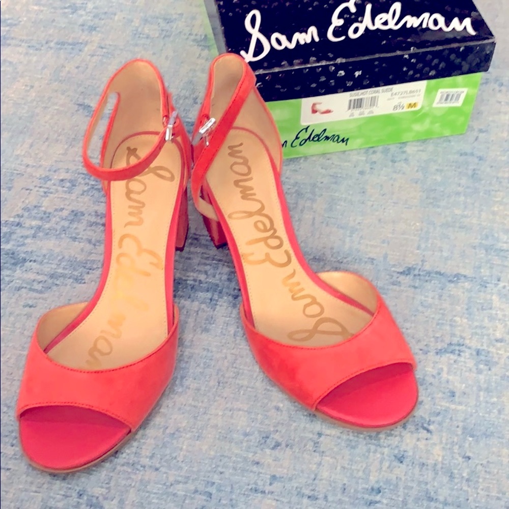 NWT Sam Edelman Suede heels